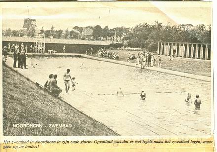 krantenfoto zwembad Noordhorn