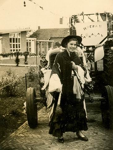 Gaatske Jager, aristocratisch verkleed