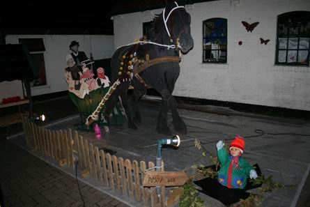 zelfde wintertafereel bij avond met wakslachtoffer