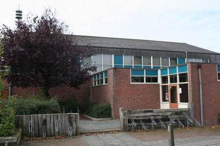 Het sportgebouw aan de Oosterweg in Noordhorn, waar de Noordhorner Gym Club actief is. 