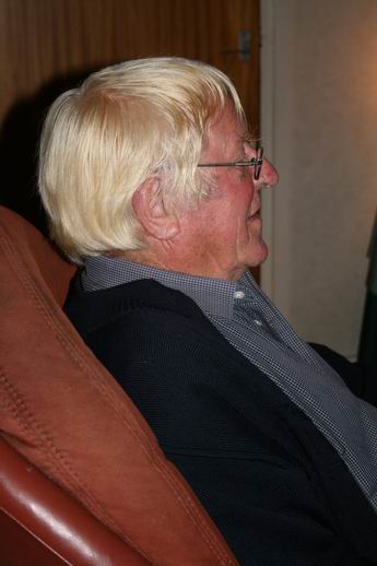 Profiel van Jan Tempel, toen bijna 80...