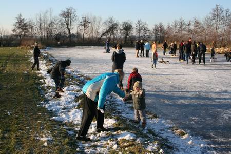 Even een handje helpen om aan de kant te komen, zo gaat het goed!