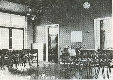 resize-of-interieurdorpsstee1974 interieur grote zaal Dorpsstee 1974; foto VVV Maandblad