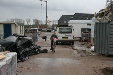 De Meidoornstraat, slalomoefengebied voor (jeugdige) fietsers!  