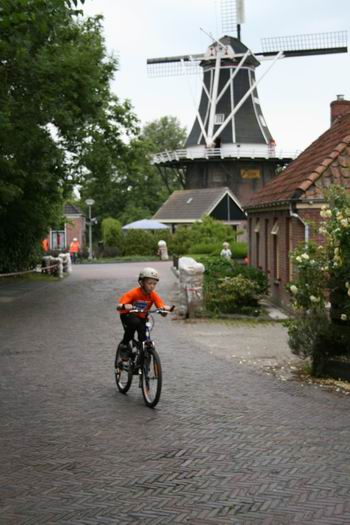 resize-of-dikke-banden-race-5-21062008 Nog zo'n sportieve deelnemer aan de Dikke Banden Race van 21 juni 2008!