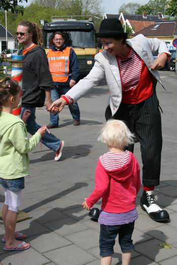 De ballonnenclown werd een graag geziene verschijning!