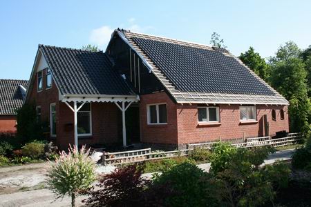 Ooit gebouwd als landarbeiderswoning wordt nu een landhuis aan de Oosterweg. Het pronkjuweel van de familie Bood! 