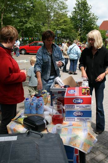 Vanzelfsprekend ontbrak de catering niet, verzorging voor kinderen en begeliders, verdiend! 