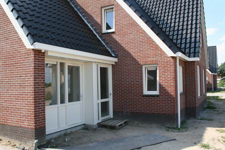 Meidoornstraat 12, in plaats van een garage een bijkeuken en een extra kamer, een perfecte indeling! (Ook mogelijk bij de andere luxe(re) landhuizen, nog te koop!) 