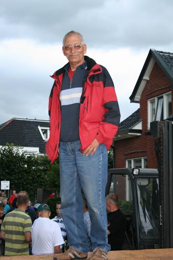 Oké, het platform was niet helemaal leeg, starter Hille Dijck verkende alvast zijn terrein 