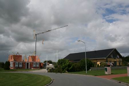 Aan het eind van de Handelsweg, bij de rotonde, realiseert Sikkema zijn eigen nieuwbouw 