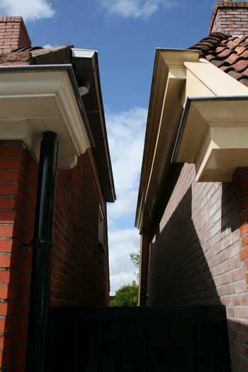 Links Nieuwstraat 26, rechts Nieuwstraat 32......