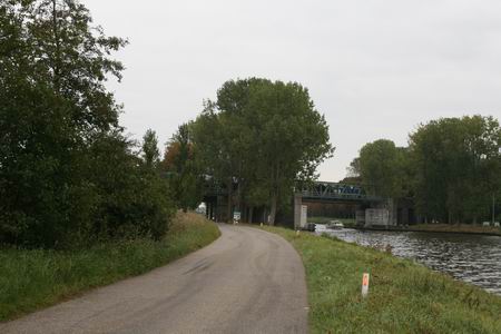 Zowel de kanaalweg als het Van Starkenborghkanaal zullen op deze plek worden gecorrigeerd, gestrekt is misschien een beter woord.