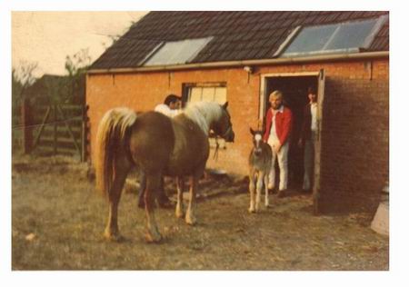 Waar werd deze foto gemaakt? Wie zijn er in beeld gebracht en wanneer?