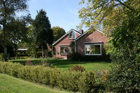 Waar stond de fotograaf? Oplossing graag voor 20 oktober naar het bekende adres. Succes!