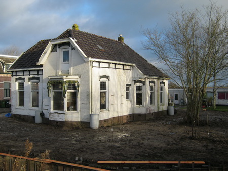Wat er met het karakteristieke pand gaat gebeuren weet ik niet, blijft een verrassing......
