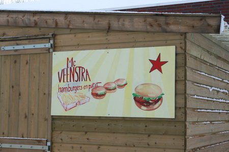 De warme hap, merk Veenstra zie ik.... Elke eerste zaterdag van de maand? En bij speciale gelegenheden!