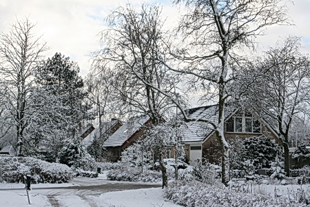 Enkele fraai bepoederde panden aan de Noordwijkweg.....