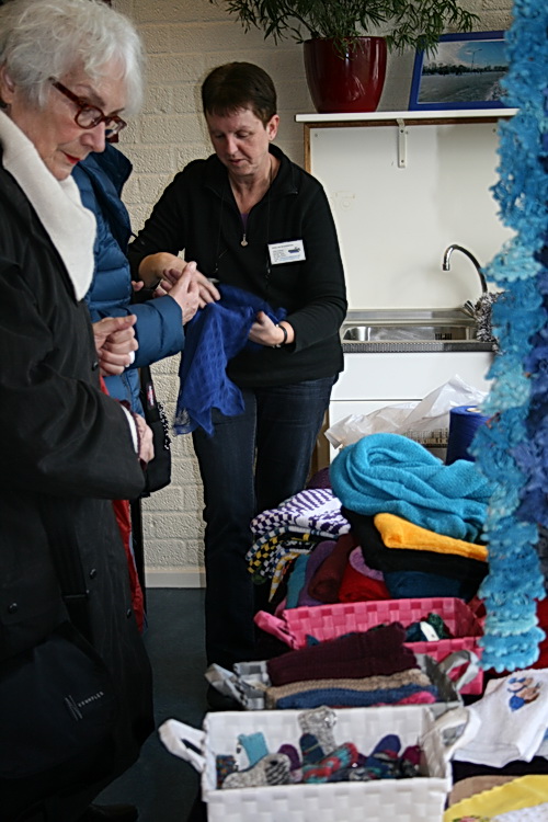 Hier ook een treffend beeld van de creatieve markt, interesse en enthousiasme van beide kanten!