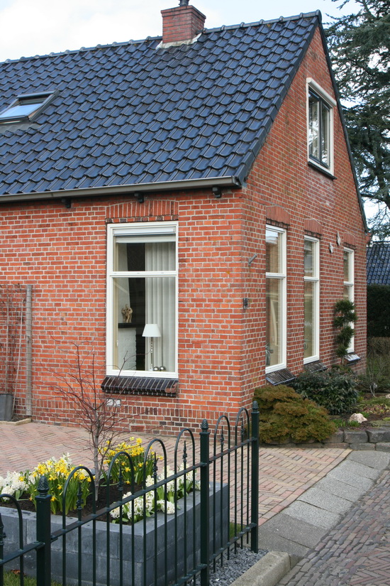 Bij Dik en Harma Postema is de lente al wel aanwezig! (Al heeft Dik zo te zien wel een handje geholpen...)