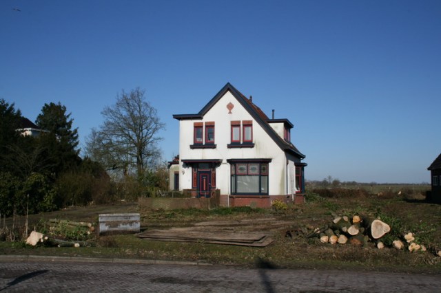 Dit Siekmanpand noemt kunstkenner Koos Mebius 'het mooiste huis van Noordhorn'. Daarover valt te twisten, maar missen zullen we de woning wel!