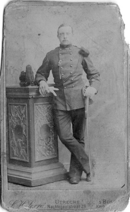 Tjeerd van Hoogen als militair, eind 19de eeuw