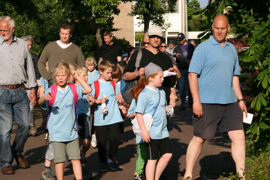 Ja, er komen natuurlijk ook groepen van andere scholen langs (zie ik iets van jaloezie in de blikken???), maar die zijn op eigen voorzieningen elders aangewezen....