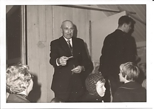 Harm Wonderman met lootjes??