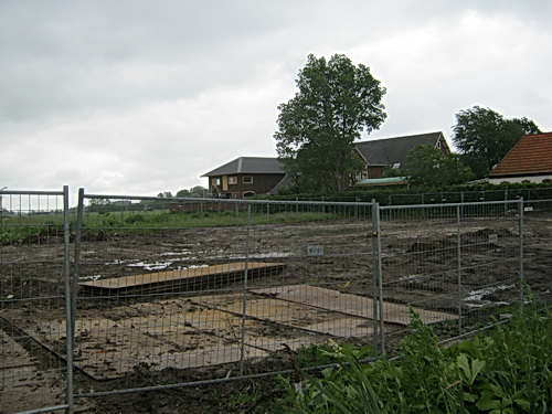 De voelbaar lege plek aan de Langestraat Zuid na het slopen van 9 en 11....