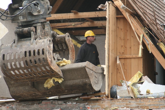 Nadere inspectie op de bovenverdieping. Toch nog 'verdachte' materialen of.......