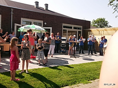 Feest bij dorpshuis "De Dörpsstee"! Noordhorn heeft de finaleronde gehaald!