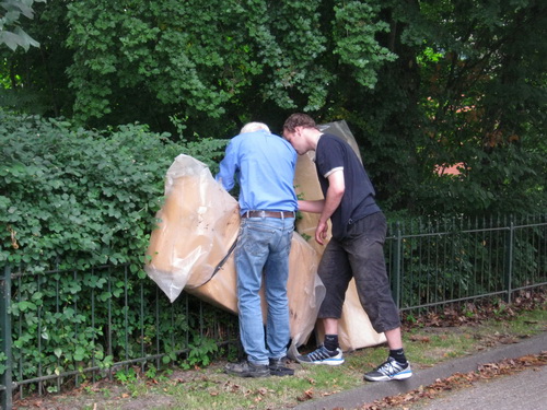 "Hier dan maar??" Jelte, als voormalige coureur, weet ongeveer waar het grootste gevaar dreigt...