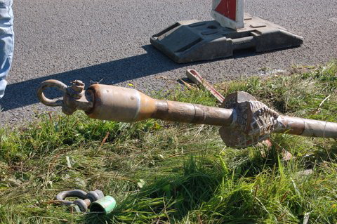 Hier is een hulpstuk gemonteerd voor de mantelpijpbevestiging