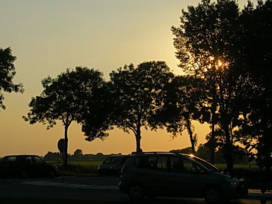 Vanavond toch nog even weer een ondergaande-zon-kiek gemaakt....
