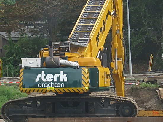 Nou, die naam heeft zich met een veelzeggende naam getooid, een mannetjesputter! Meteen aan het werk!