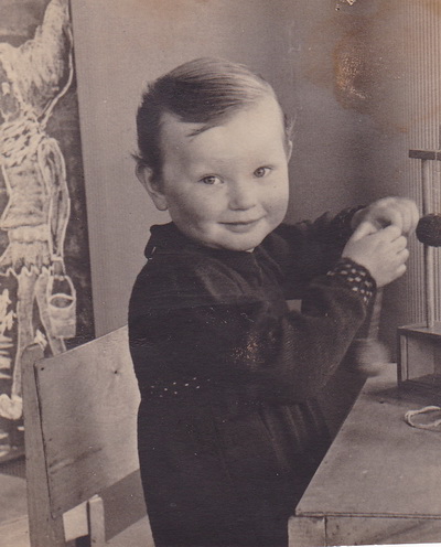 Tineke Zuidema in de Nutskleuterschool aan de Oosterweg